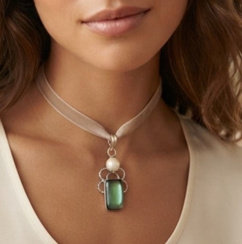 Handmade Cottagecore/Fairycore Cream Velvet Choker w/ Dichroic Art Glass Pendant